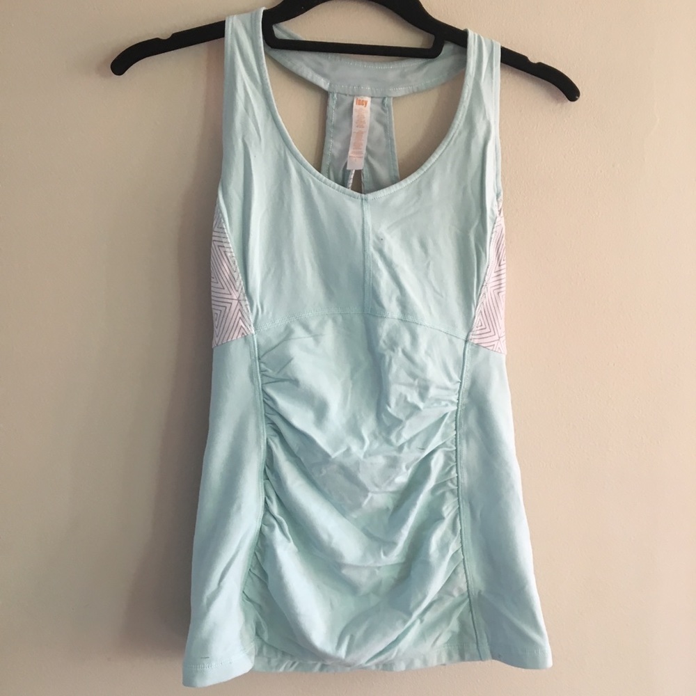 Athletic top